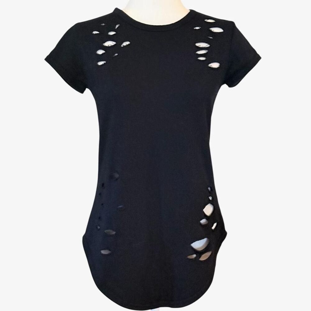 Black Rue 21 distressed short sleeve t-sweater shirt